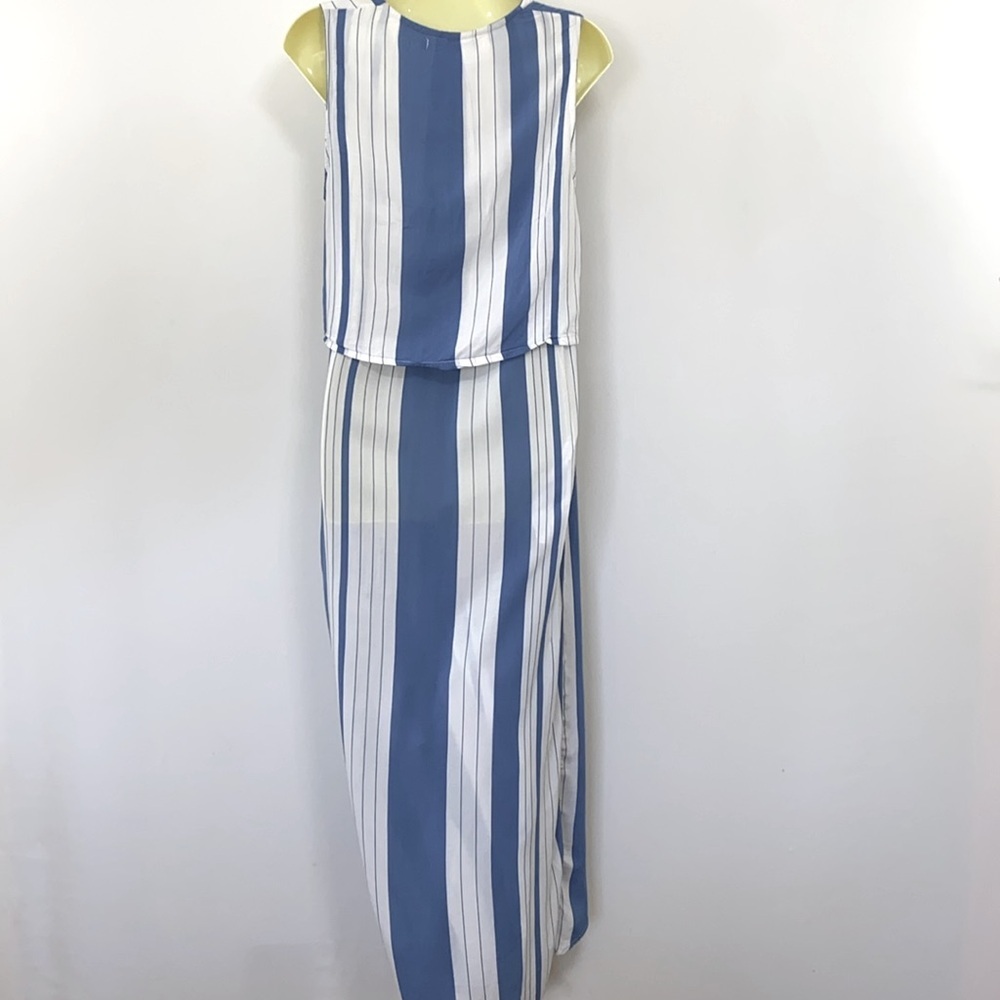 Faithfull the Brand Blue and White Wrap Dress NWOT Sz Sm - Picture 6 of 7